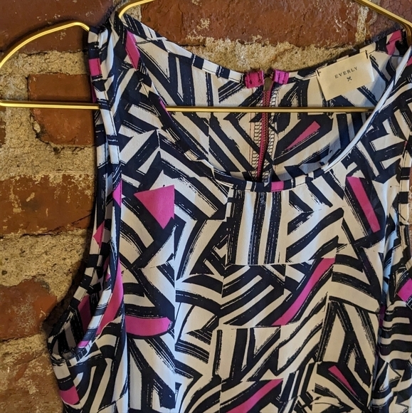 Everly Small Pink, Blue & White Sleeveless Tank Top Blouse - Picture 2 of 9